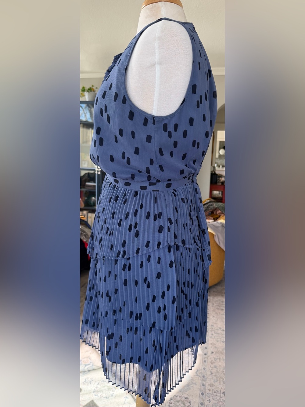 Banana Republic Sleeveless Periwinkle Blue Polka Dot Pleated Mini Dress - Picture 5 of 7